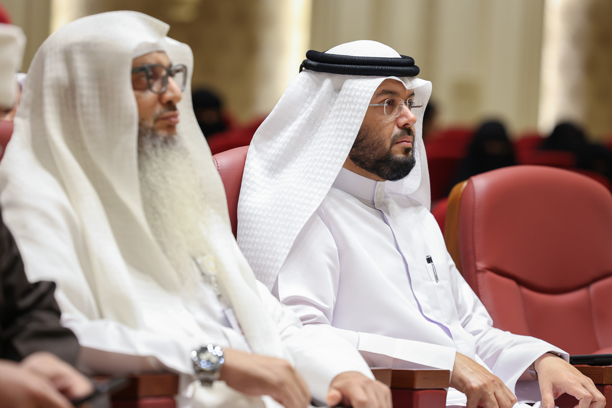 رئيس مجمع القرآن الكريم  يعتمد اللائحة التنظيمية لإدارة المقارئ